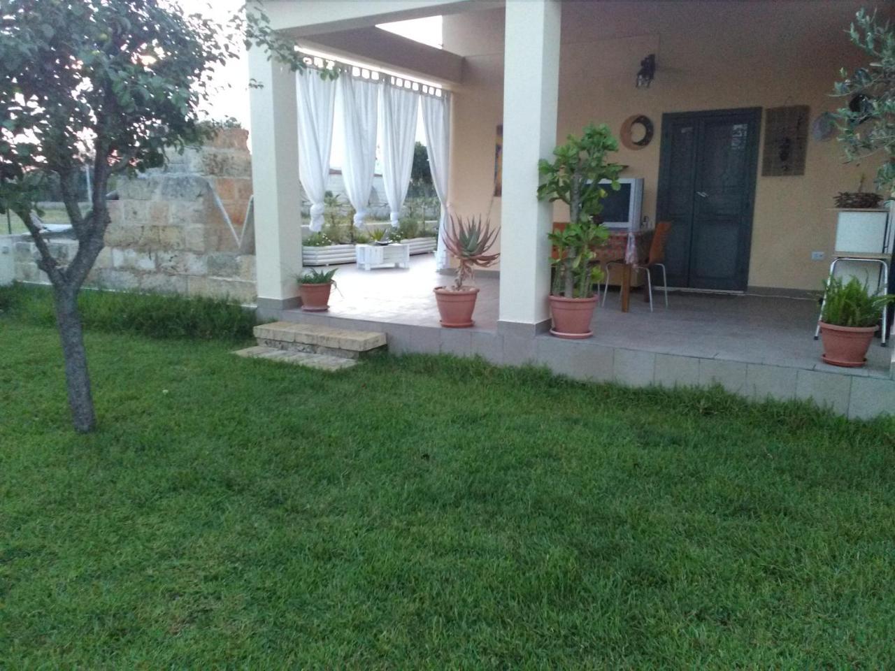 Villetta Dote Casarano Exteriér fotografie