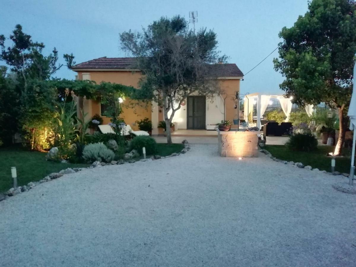 Villetta Dote Casarano Exteriér fotografie
